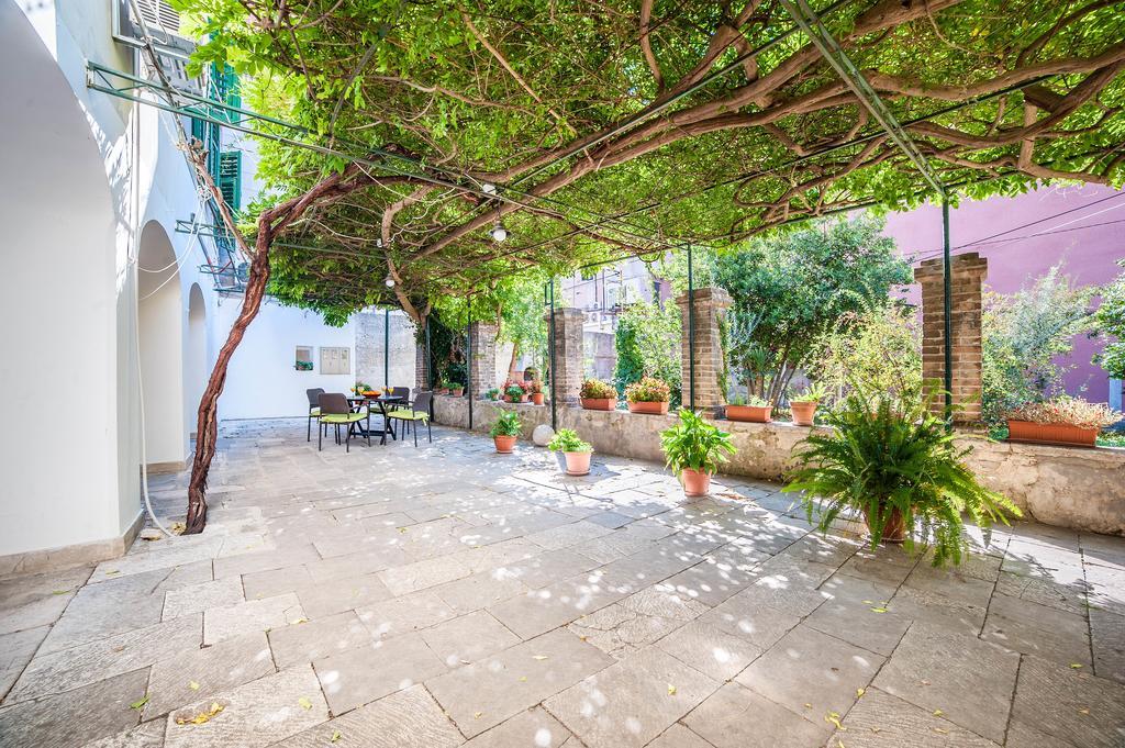 Apartment Heart Of The City Šibenik Екстериор снимка